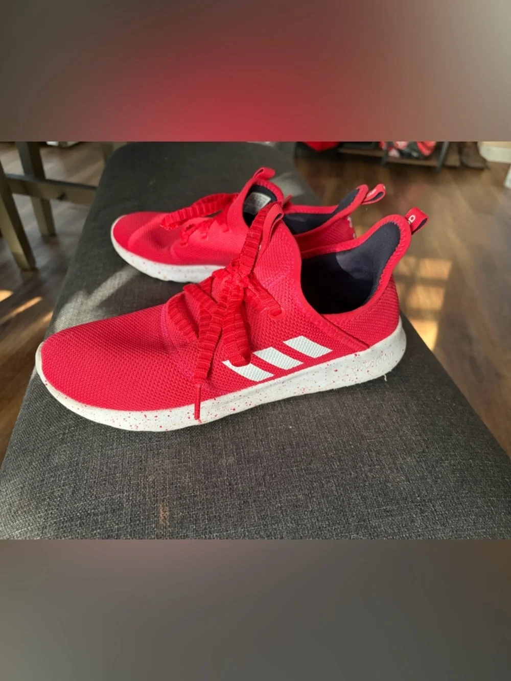 Women’s size 10 Adidas Tennis Shoes - Picture 1 of 5